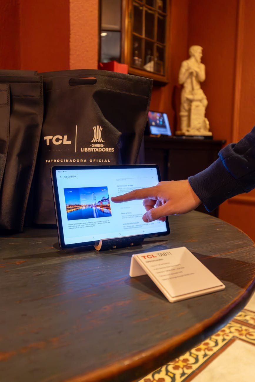 The Impact of Material Design on User Experience